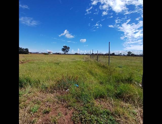 1,118M² VACANT LAND FOR SALE IN RIVERSDALE